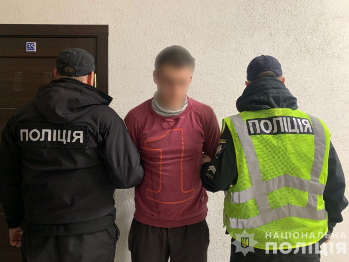 Поліція Міжгір'я припинила діяльність двох наркоторговців: зловмисникам загрожує до 10 років ув'язнення
