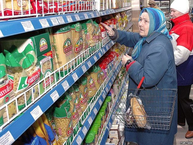 Ціни на харчі, ліки та одяг відчутно поповзли вгору 