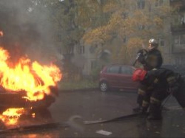 У Перечині спалахнула автівка