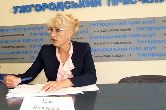 За воєнного стану краянам кошти безпечніше буде зберігати в банку, ніж вдома?
