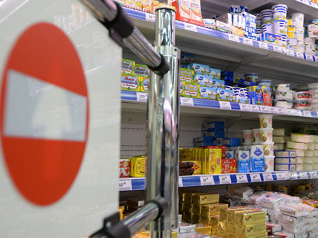 Повний список продуктів та товарів з Росії, які щезнуть з наших прилавків