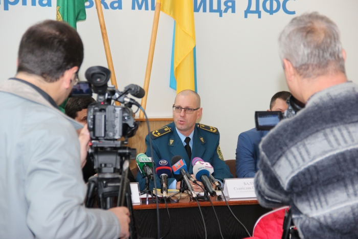 За якими правилами ввозять нерозмитнені авто сусіди Закарпаття