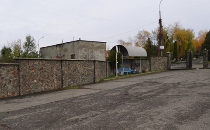 Ужгородські комунальники розповіли, скільки сміття вивезли з центру міста