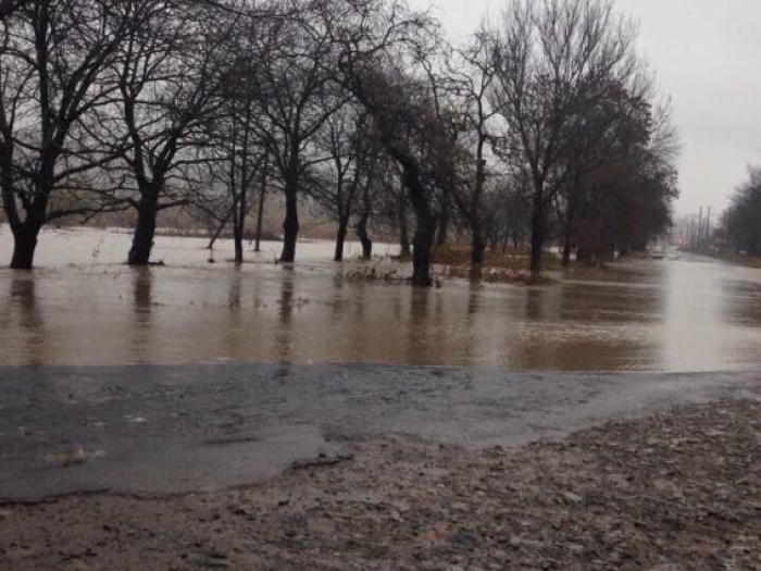 В’їзд до села Пасіка перекрито через підтоплення