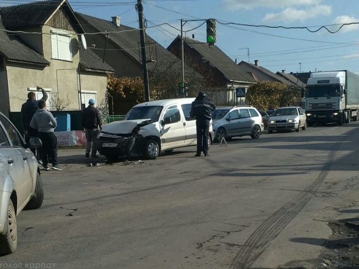 ДТП у Буштині: обійшлося без жертв