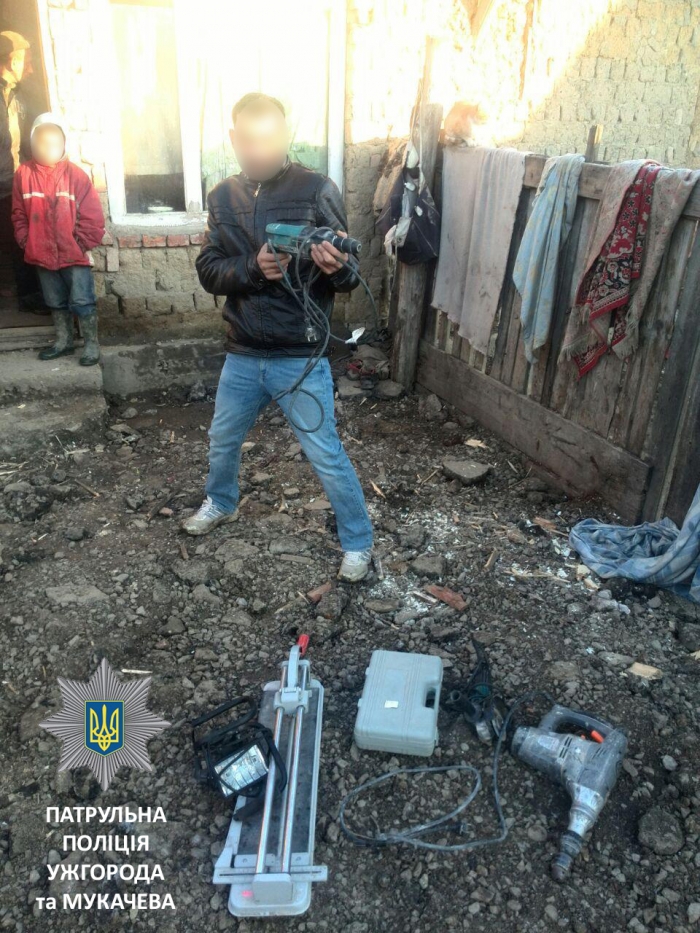 Мукачівський злодій повернув електроінструменти після розмови з поліцією