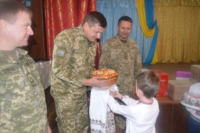 Вихованці Великибичківської школи-інтернату приймали гостей-прикордонників