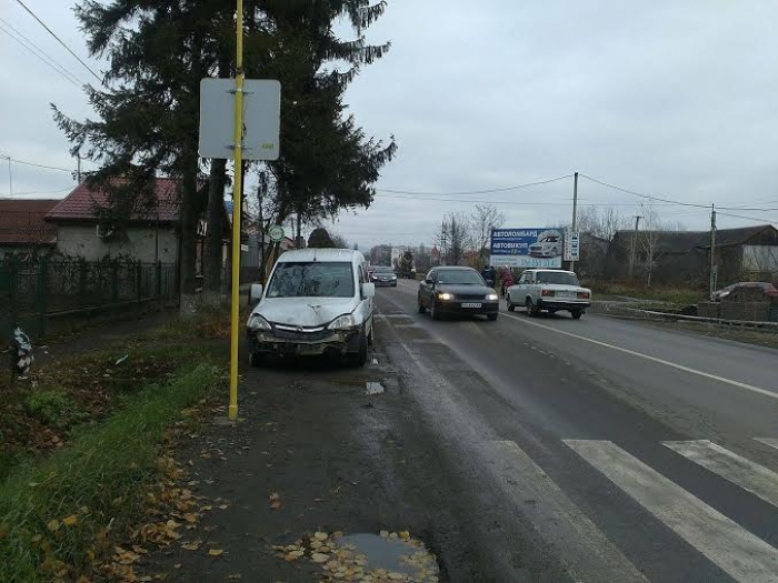 У Минаї зіштовхнулись вантажівка та легковик (ФОТО)