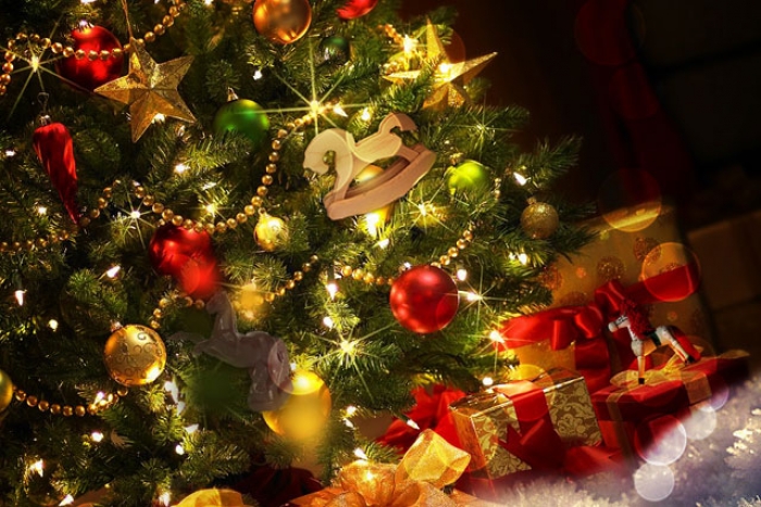 Свята наближаються! Чого ужгородці бажають у подарунок?