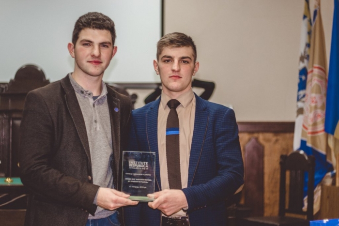 Переможці дебатного турніру УжНУ  відбудуть практику в Ужгородській міській раді