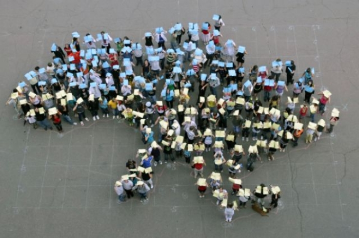 Сумна офіційна статистика:  українців з кожним роком стає все менше