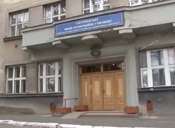Закарпатські обласні депутати обіцяють не приватизовувати майно ПТУ