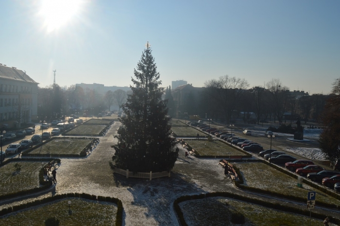 Москаль кличе сьогодні запалювати ялинку в Ужгороді