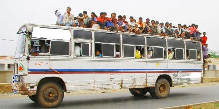 Обласна влада вимагає від перевізників святковий графік руху і його дотримання