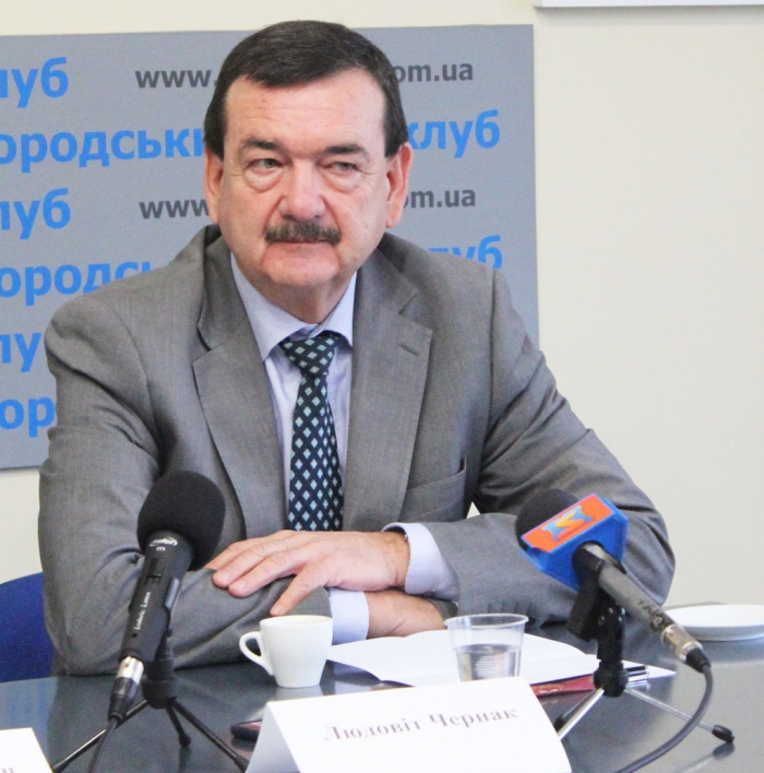Хто і чи захоплювали клініку Гемо Медика в Ужгороді