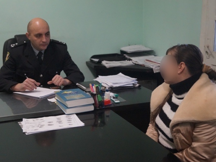 Щоб насолити сусідці, мешканка Іршавщини придумала вбивство і викликала поліцію