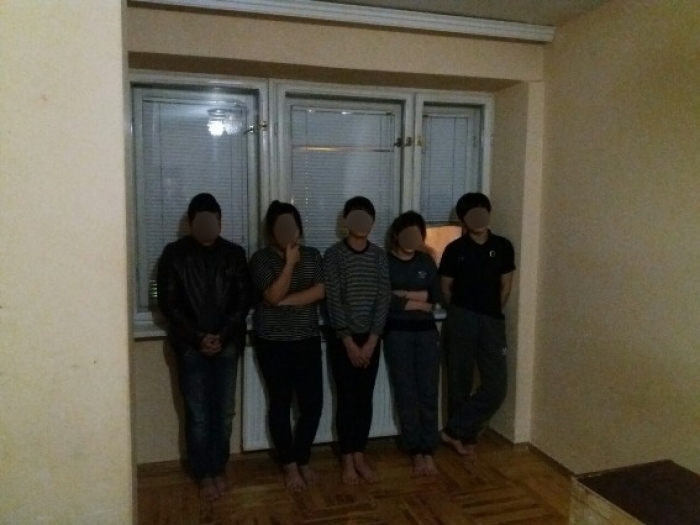 Поліція шукає, хто в центрі Ужгорода переховував в'єтнамських нелегалів