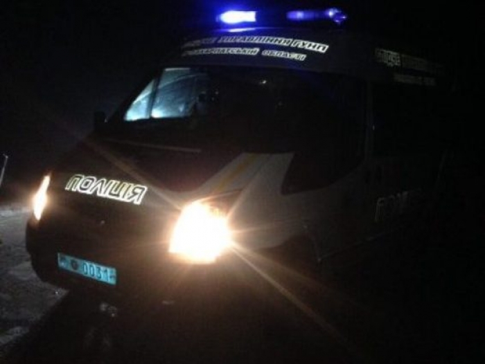 На Хустщині п'яний водій наїхав на пішоходів. Жінка померла