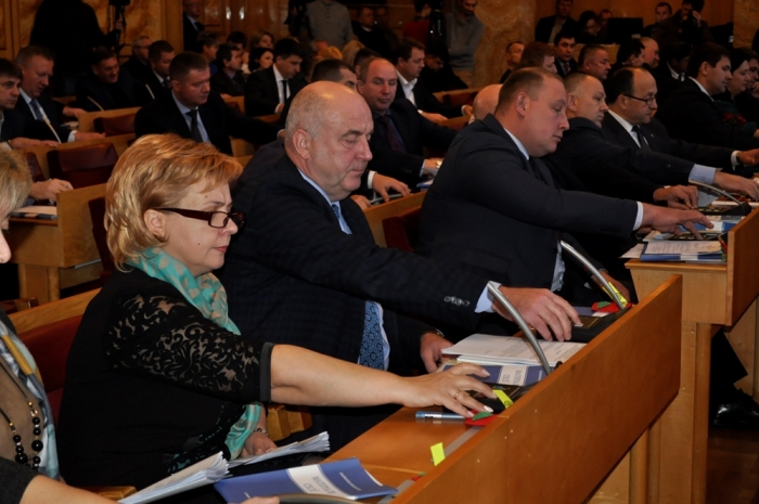 Як потребуючим закарпатцям отримати допомогу з обласного бюджету, - новий Порядок