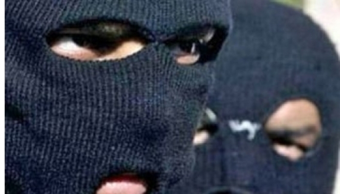 І сміх, і гріх: слизька дорога завадила втекти бандитам, що пограбували підприємця в Іршаві