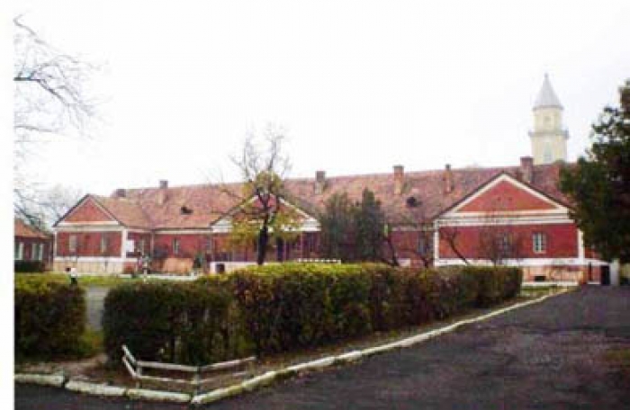 Берегівська прокуратура повернула професійному ліцею сфери послуг право на користування земельною ділянкою