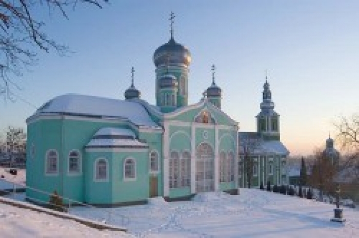 На Закарпатті Москаль на Новорічні свята веде під монастир