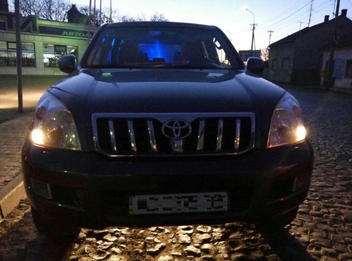 Поліцейські Мукачева затримали геть п'яного водія позашляховика