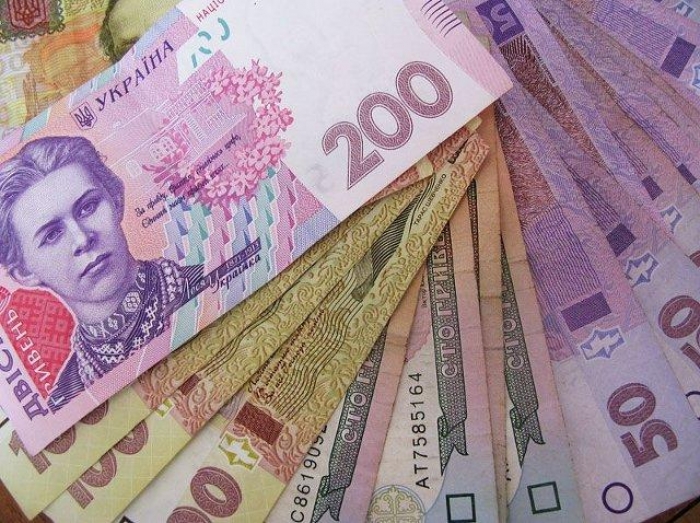 Закарпатці сміються, а держава платить