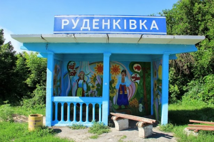 Автобусні зупинки, які ми втрачаємо, а могли б зробити національним брендом