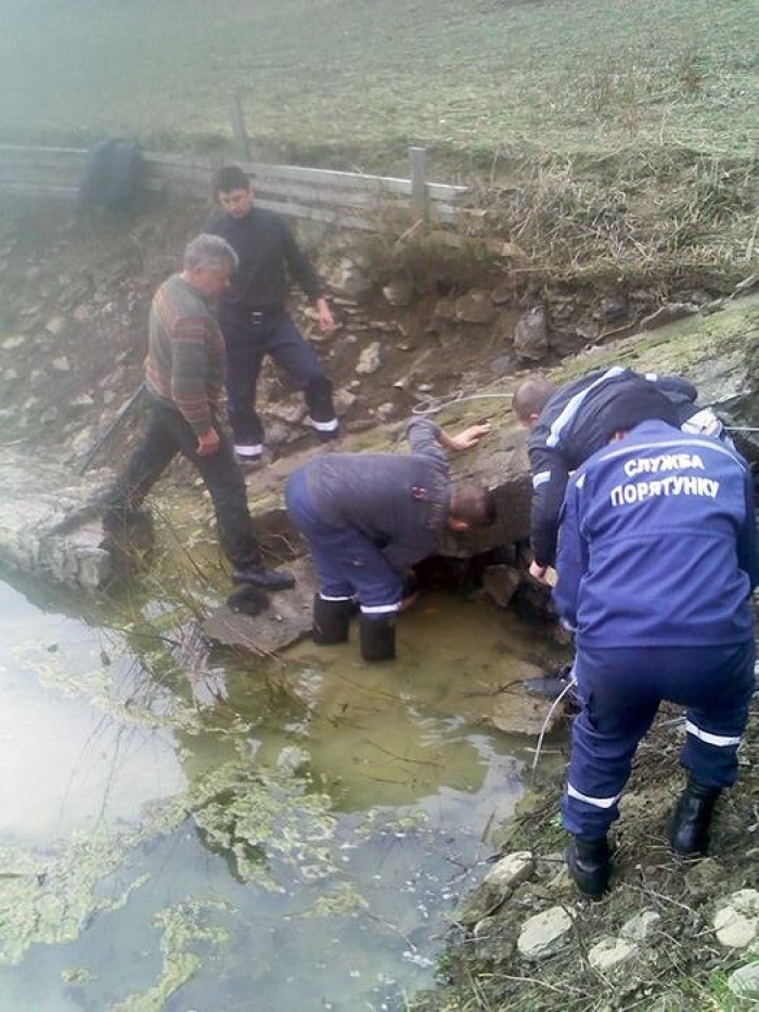 Трагедія на Воловеччині: на дитину впала кількатонна брила