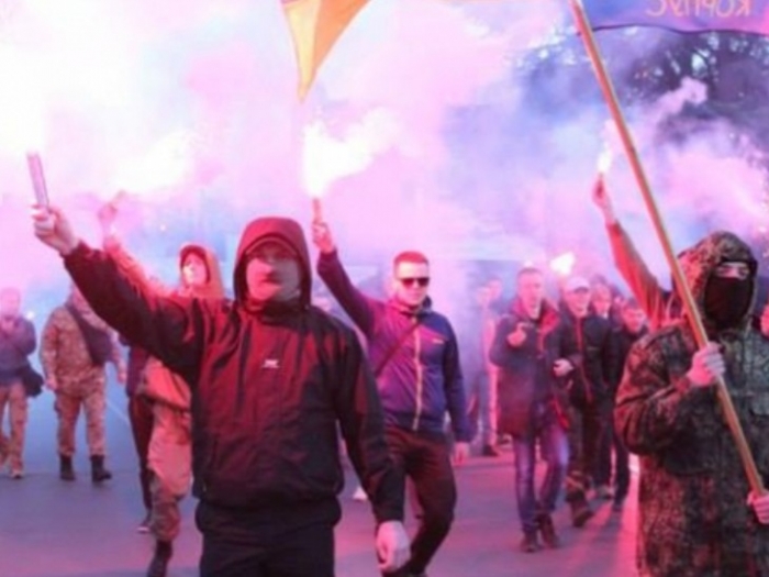 В Ужгороді учасникам смолоскипної ходи антиугорські гасла вийдуть боком