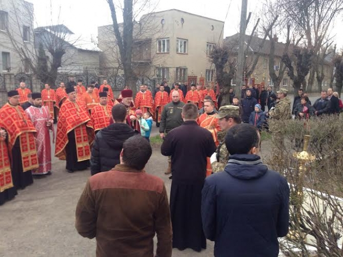 В Ужгороді до маршруту Хресної ходи включили площу загиблого учасника АТО