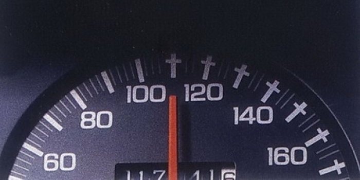 Нардепи хочуть штрафувати за перевищення швидкості на 5 кілометрів