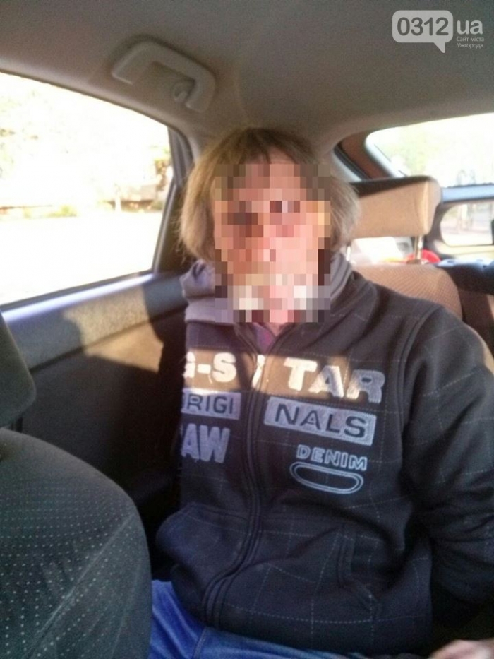 П’яний чоловік влаштував бійку на автобусній зупинці в Ужгороді
