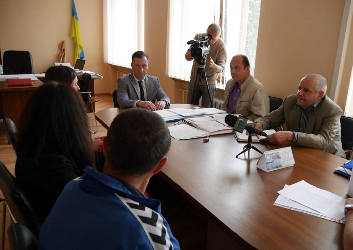 Вчора у міській раді Ужгорода розглядали скаргу журналістки