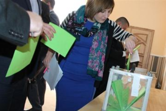 Прокурори поспішають. Хочуть конференцію