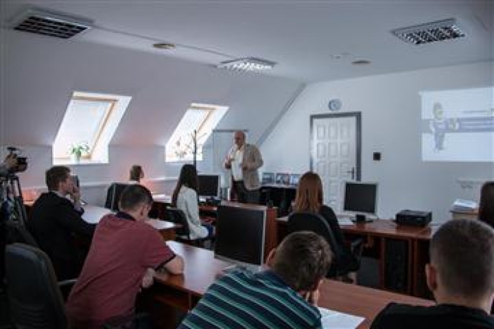 Підприємці Закарпаття допомагатимуть працевлаштуватися кращим студентам