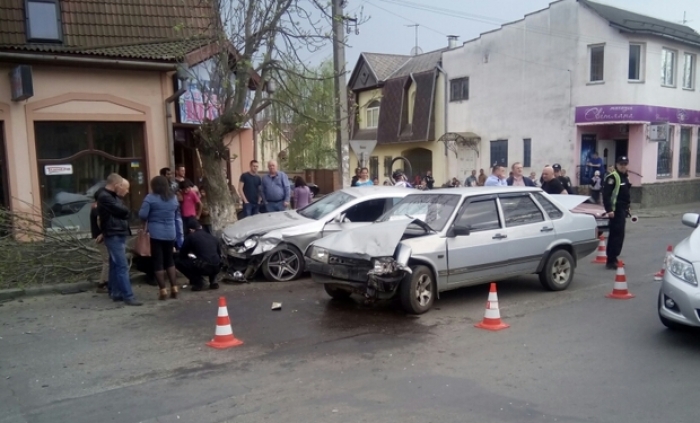 В Ужгороді сталася ДТП