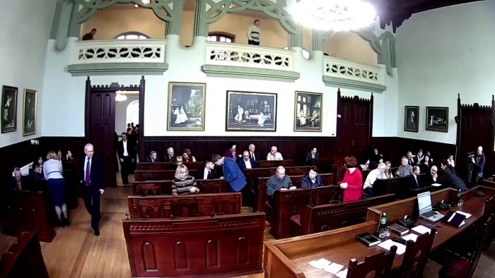 Москаль знову пригрозив мукачівським депутатам розпуском