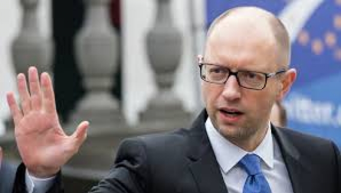 Яценюк від сьогодні почав бачити ширше і заявив, що іде 
