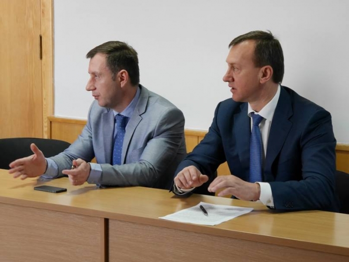 Мер Ужгорода провів зустріч з перевізниками