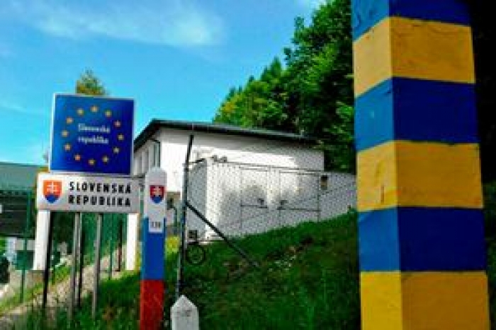 У суботу пункт пропуску "Ужгород" перекриють. Перелік інших митних постів, їх адреси, режим роботи