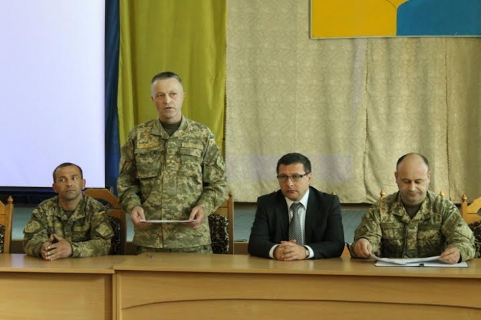 Перших 15 із 330 закарпатських призовників провели на службу