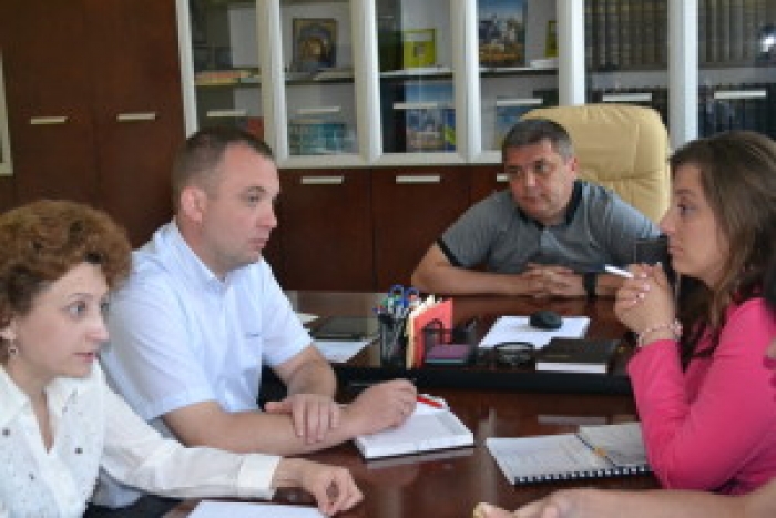 На Берегівщині обговорили будівництво підводящого водопроводу