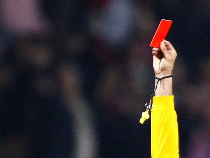 Грошима і дискваліфікаціями покарали закарпатських футболістів і навіть уболівальників 