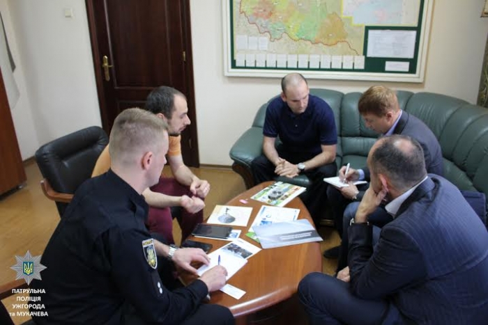 У рамках робочого візиту до закарпатських патрульних завітали серйозні гості