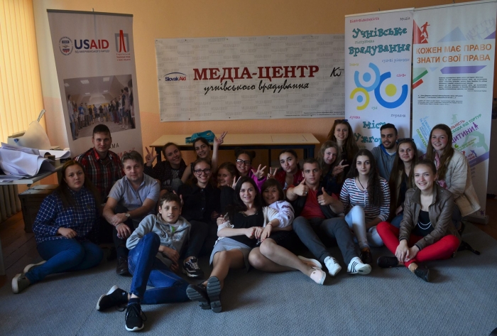 Завтра в ужгородській школі – виставка про права, яка вже 4 роки мандрує Україною