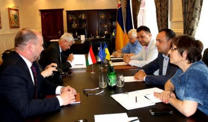 Про співпрацю з угорцями домовлялись сьогодні в Ужгороді