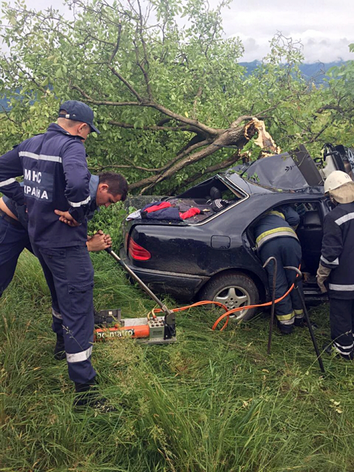 Трагічна ДТП на Хустщині: двоє загиблих