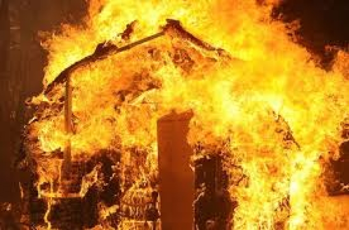 В Оноківцях горів дім